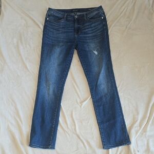 Judy Blue Medium Blue Straight Leg Jeans